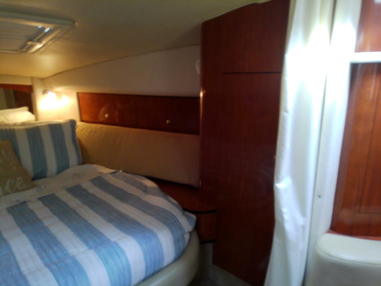 Slide: The Image of Sea Ray 320 Sundancer 2008 - 4950392