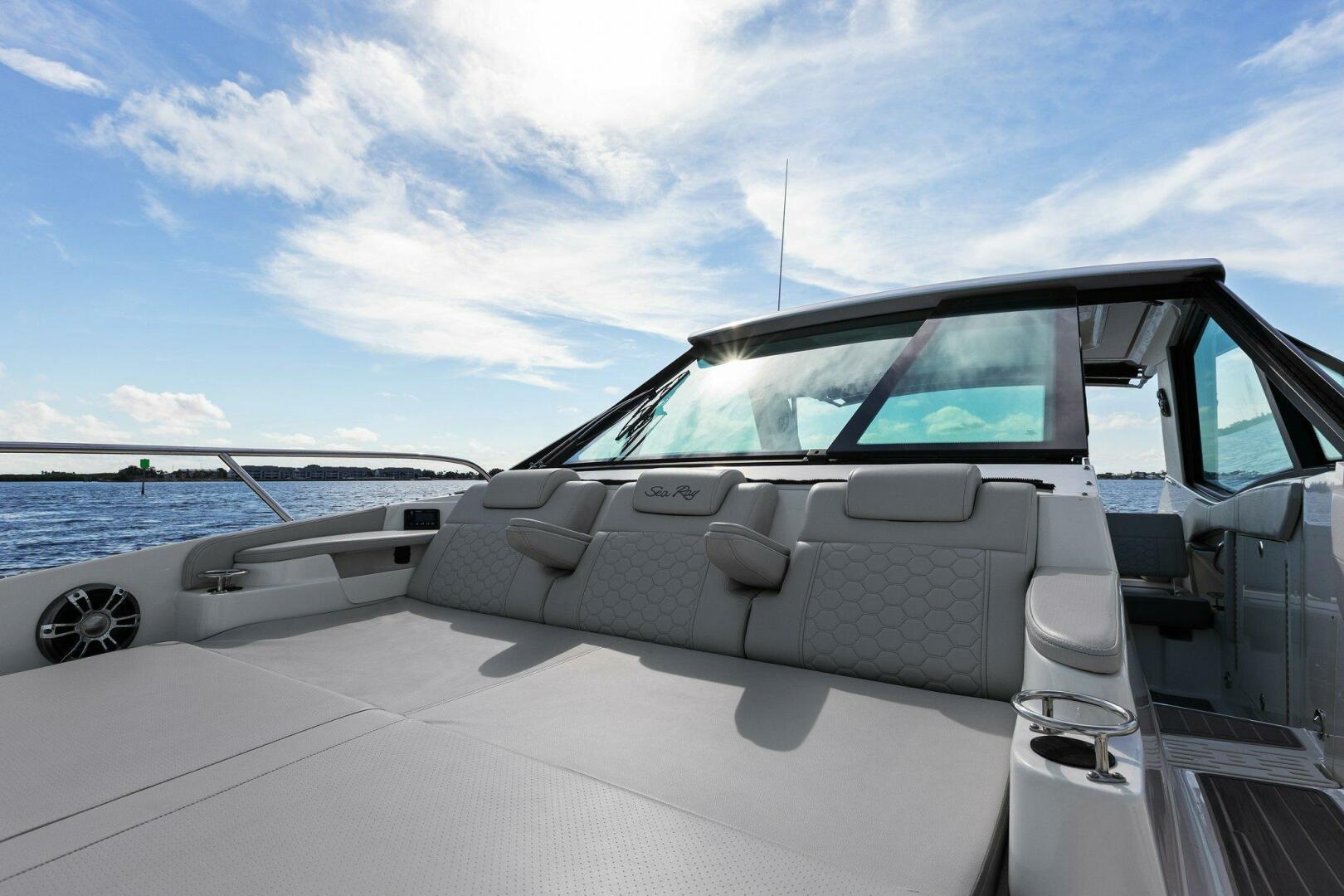 Slide: The Image of 2022 Sea Ray 32 Dancer - 4738804