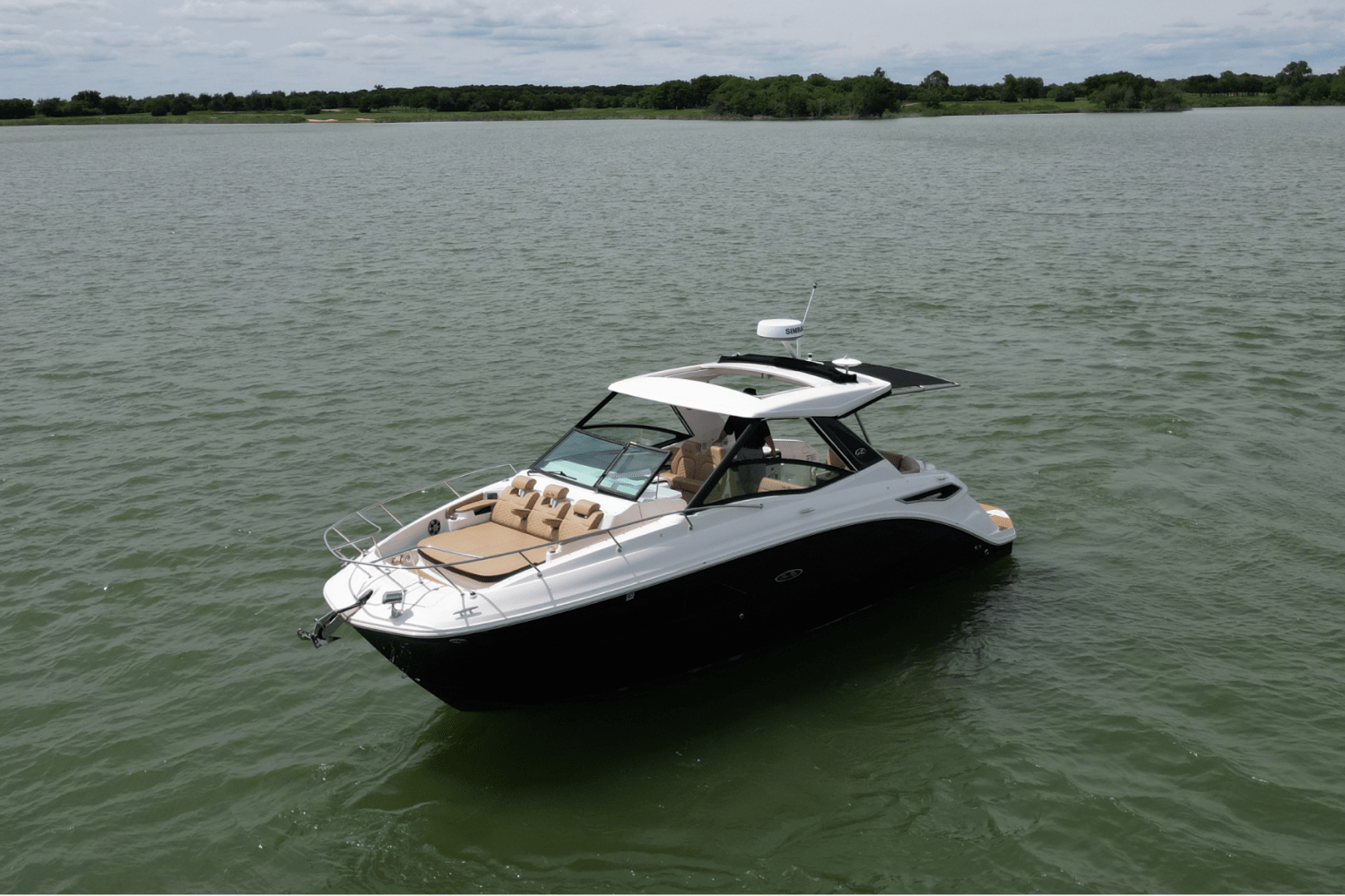 Slide: The Image of Sea Ray 320 SUNDANCER 2023 - 0
