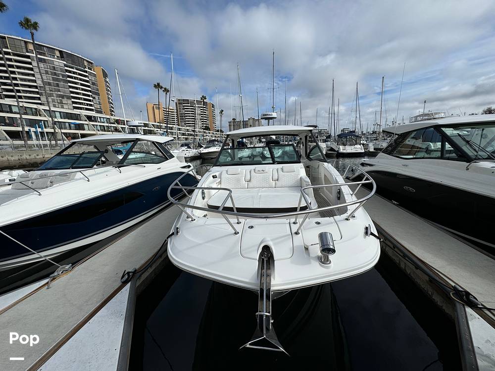 Slide: The Image of Sea Ray 320 SUNDANCER OB 2021 - 14961544