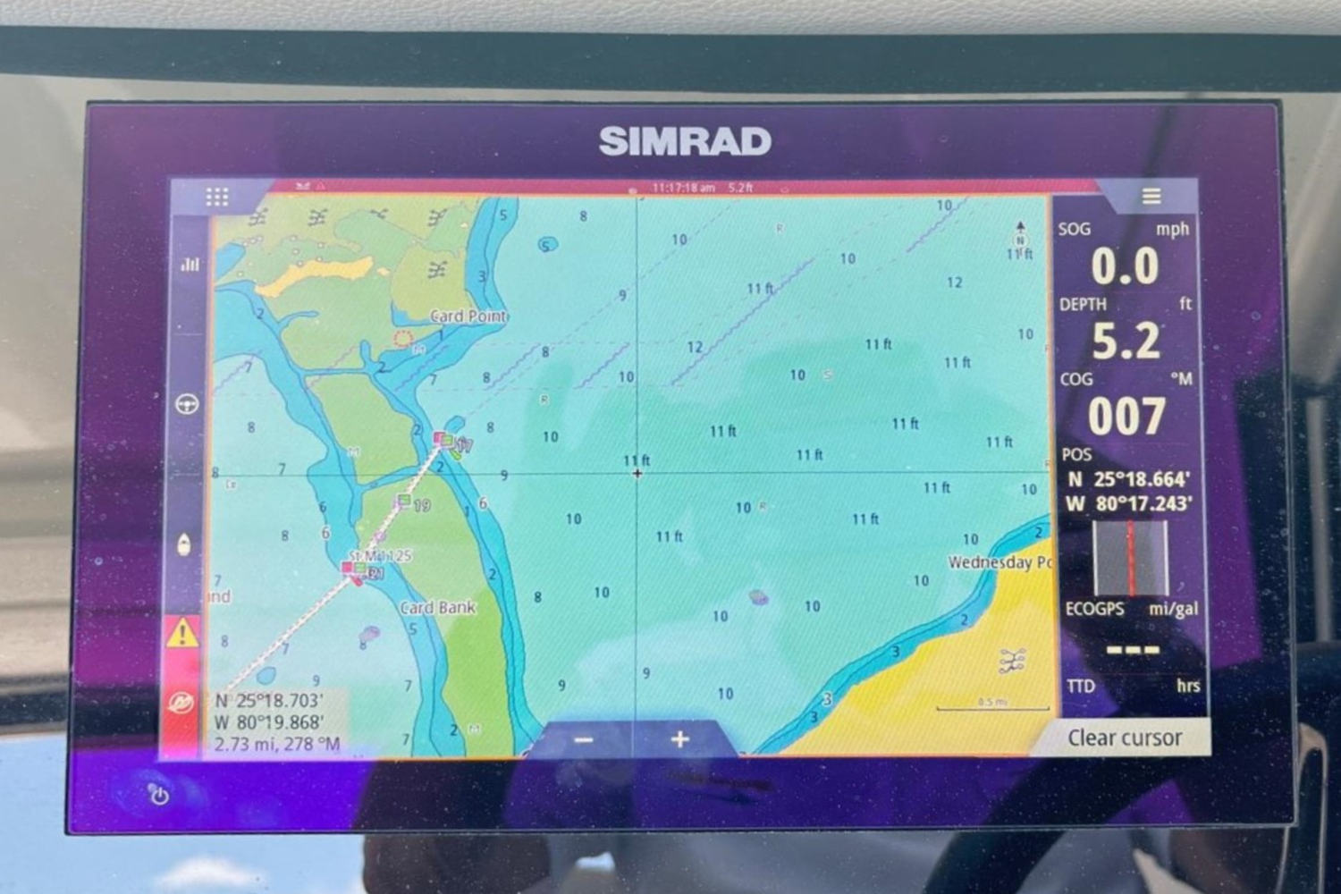 Slide: The Image of Sea Ray 320 SUNDANCER OB 2021 - 34