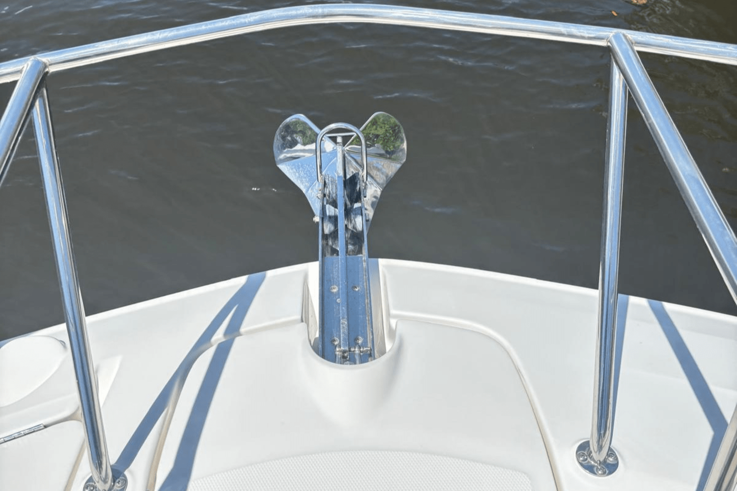 Slide: The Image of Sea Ray 320 SUNDANCER OB 2021 - 43
