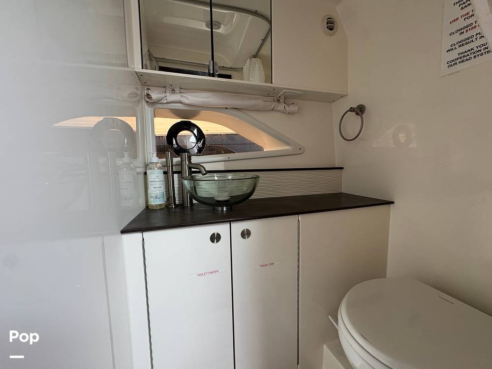 Slide: The Image of Sea Ray 320 SUNDANCER OB 2021 - 14961566