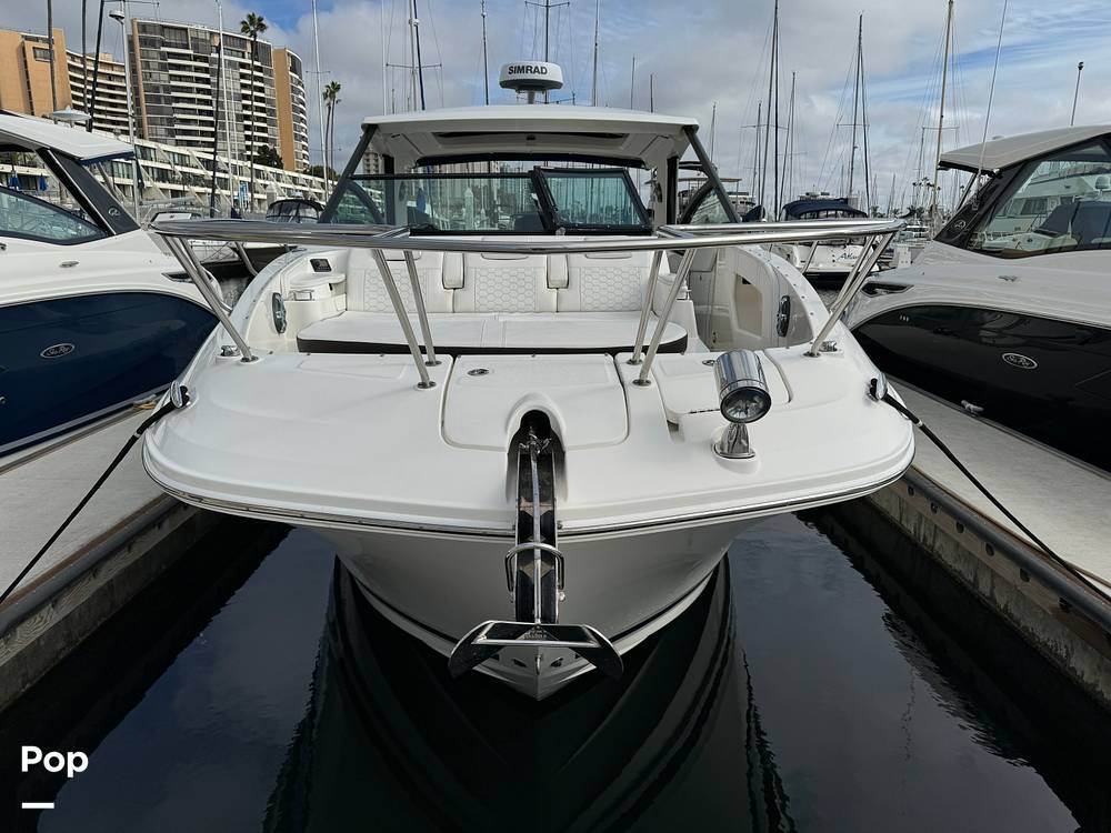 Slide: The Image of Sea Ray 320 SUNDANCER OB 2021 - 14961539