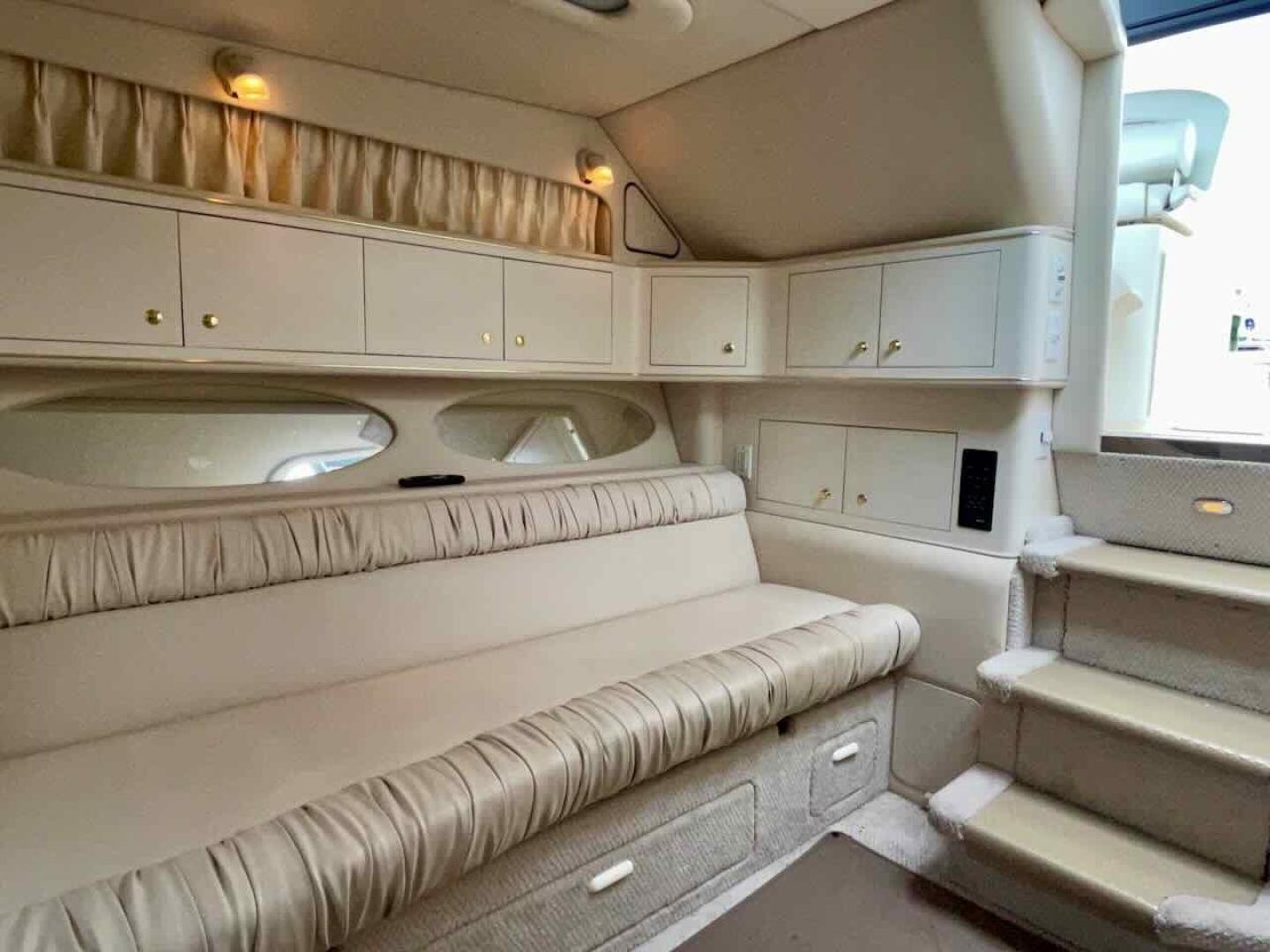 Slide: The Image of Sea Ray 330 Amberjack 1998 - 3466384