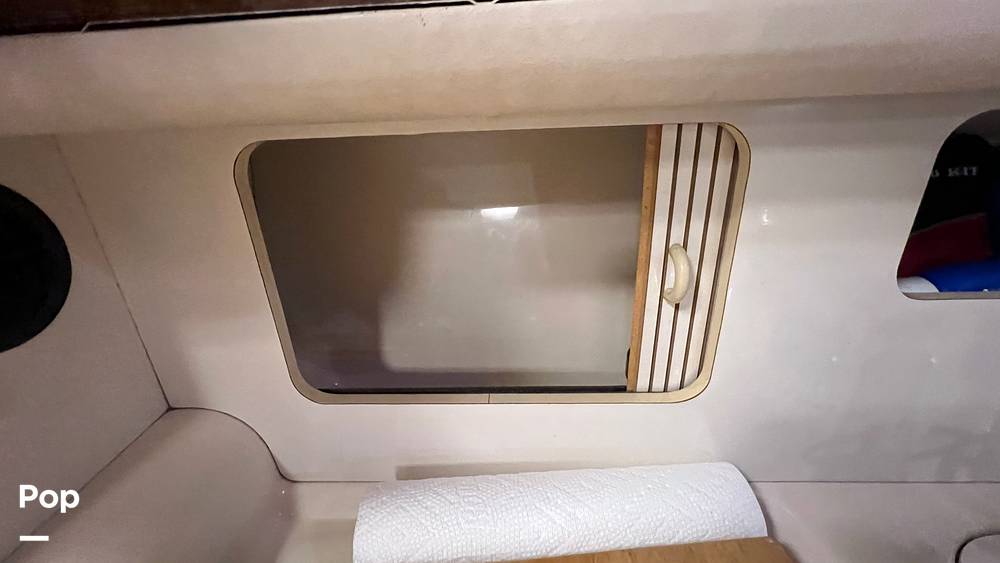 Slide: The Image of Sea Ray 330 Sundancer 1995 - 113