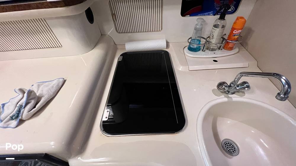 Slide: The Image of Sea Ray 330 Sundancer 1995 - 118