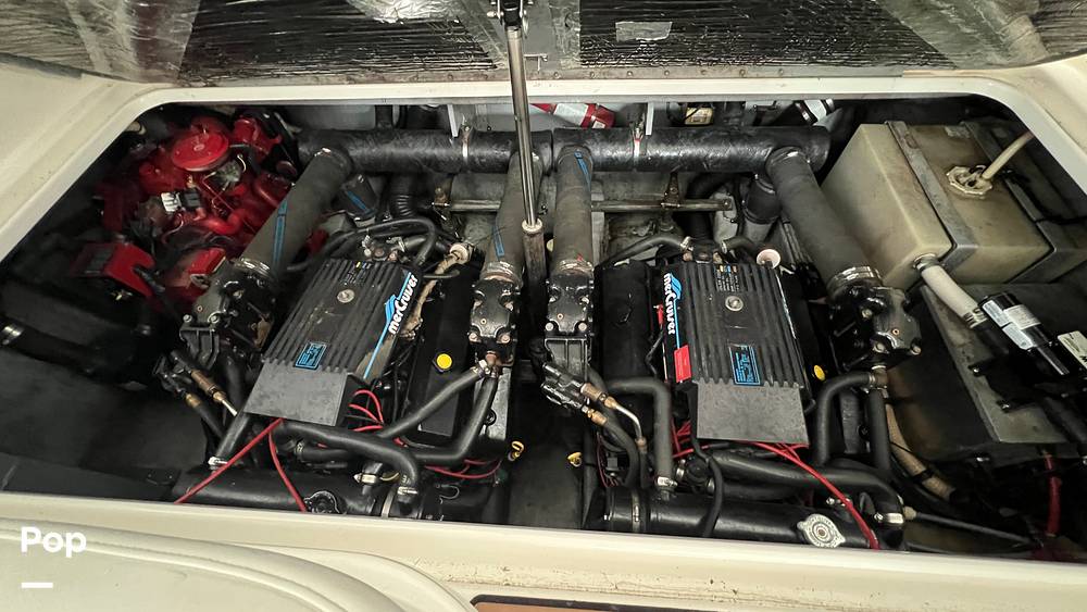 Slide: The Image of Sea Ray 330 Sundancer 1995 - 12