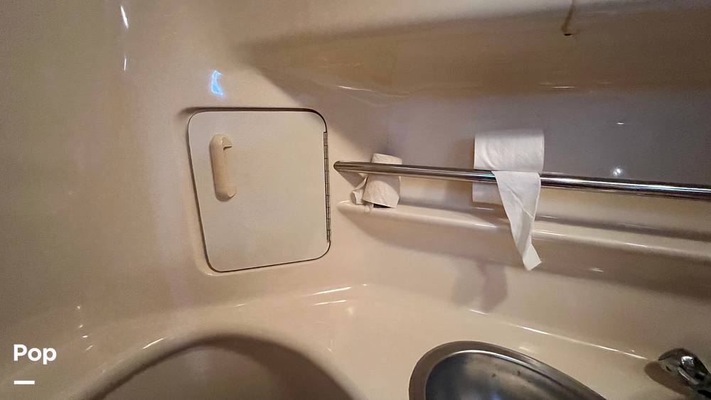 Slide: The Image of Sea Ray 330 Sundancer 1995 - 133