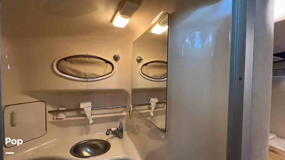 Slide: The Image of Sea Ray 330 Sundancer 1995 - 137