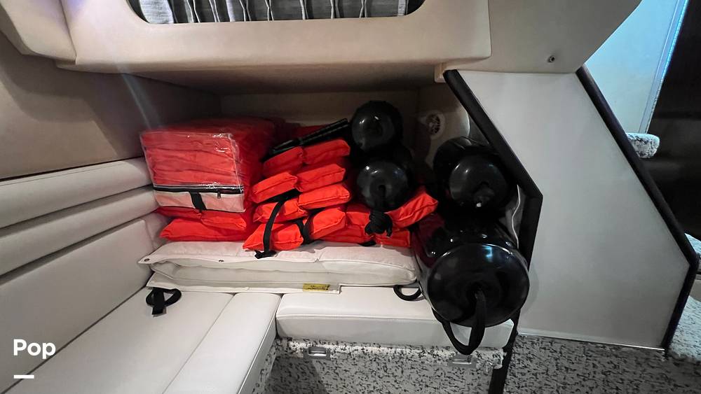 Slide: The Image of Sea Ray 330 Sundancer 1995 - 151