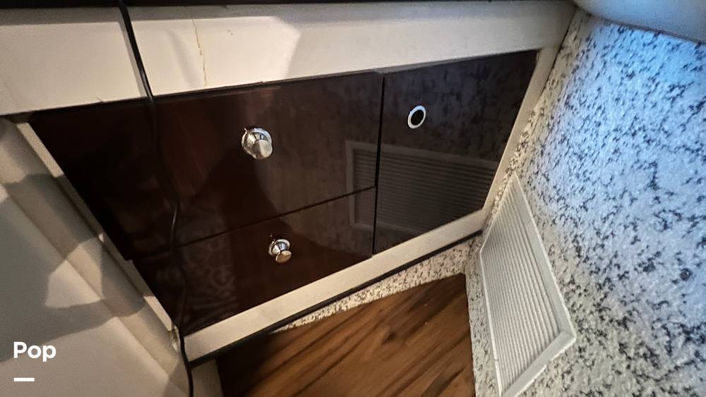 Slide: The Image of Sea Ray 330 Sundancer 1995 - 156