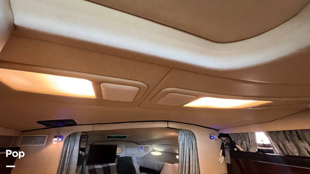 Slide: The Image of Sea Ray 330 Sundancer 1995 - 158