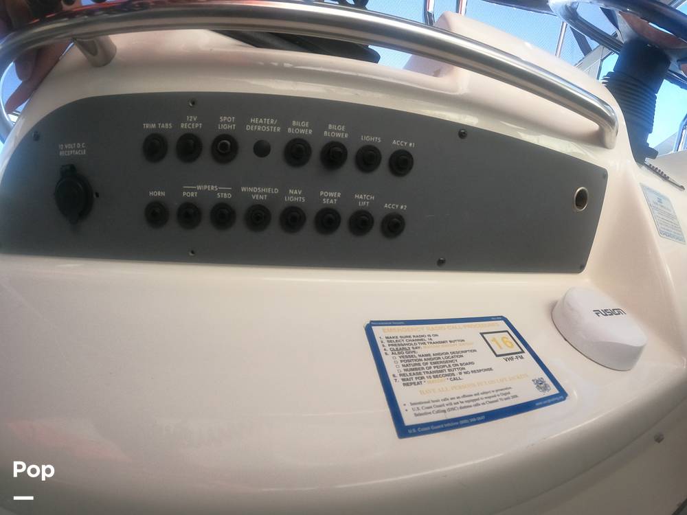 Slide: The Image of Sea Ray 330 Sundancer 1995 - 15197448