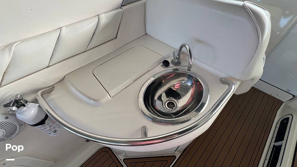 Slide: The Image of Sea Ray 330 Sundancer 1995 - 4