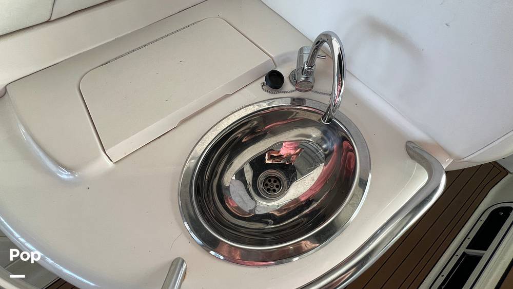 Slide: The Image of Sea Ray 330 Sundancer 1995 - 42