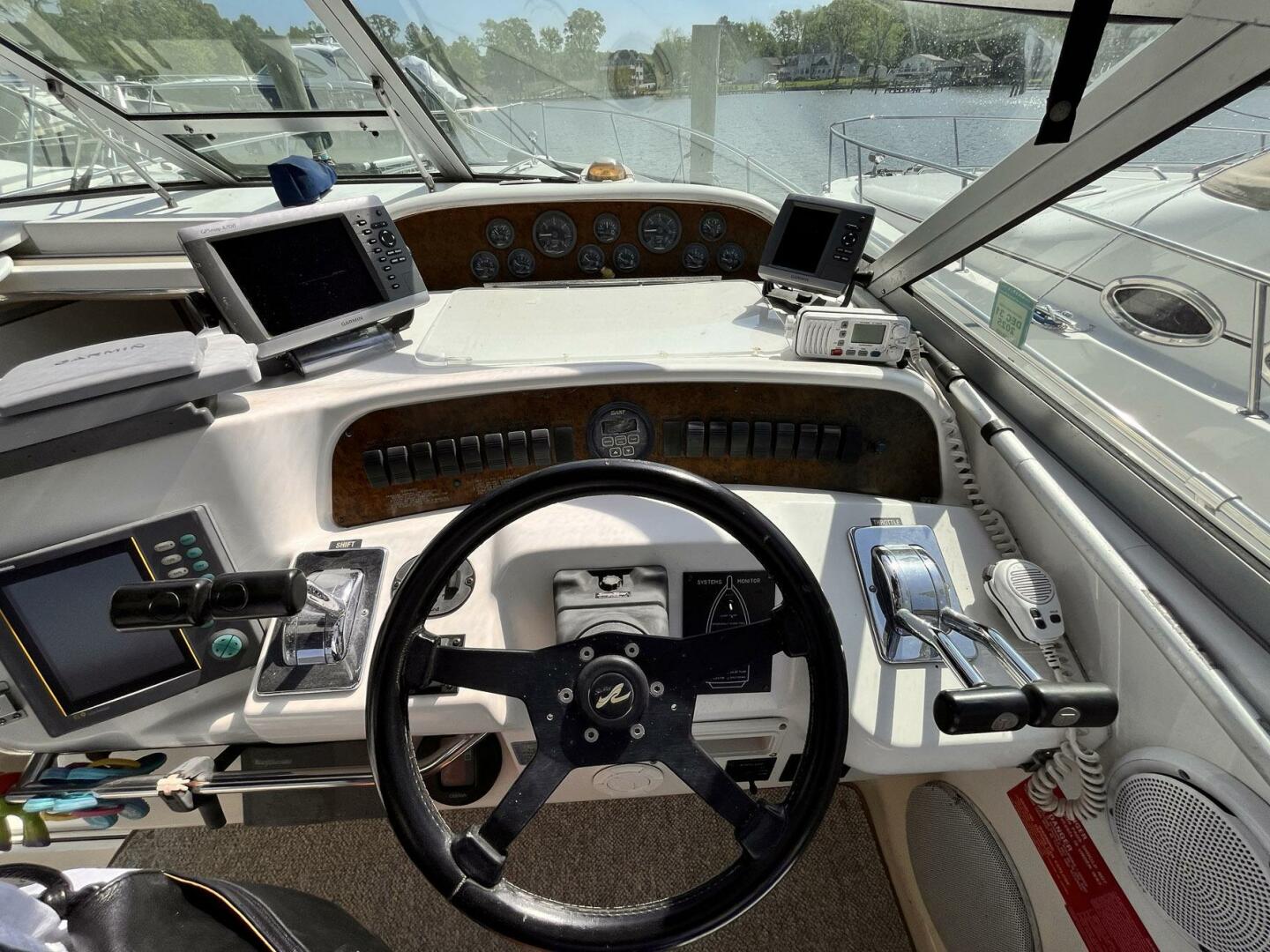 Slide: The Image of Sea Ray 330 Sundancer 1995 - 5333202