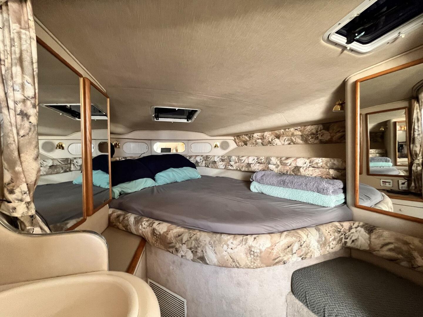 Slide: The Image of Sea Ray 330 Sundancer 1995 - 5333209