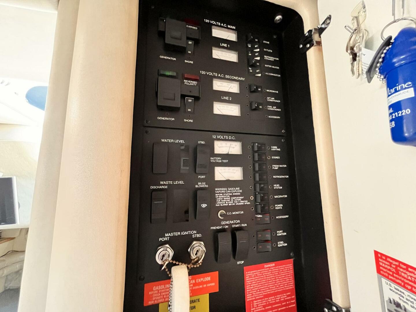 Slide: The Image of Sea Ray 330 Sundancer 1995 - 5333214