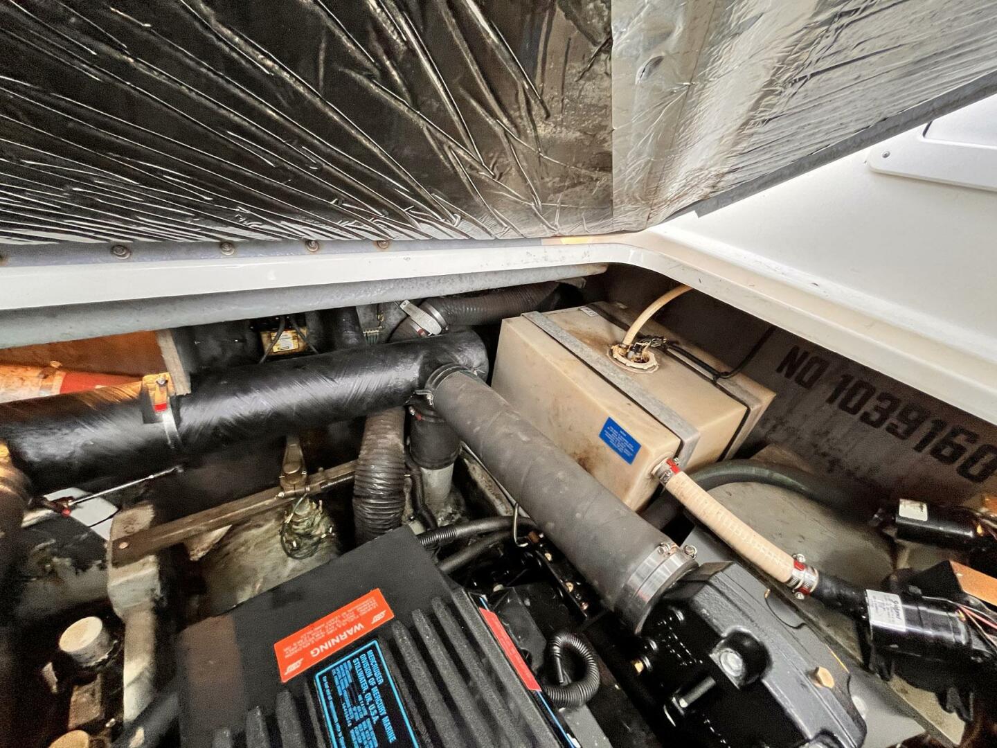 Slide: The Image of Sea Ray 330 Sundancer 1995 - 5333219