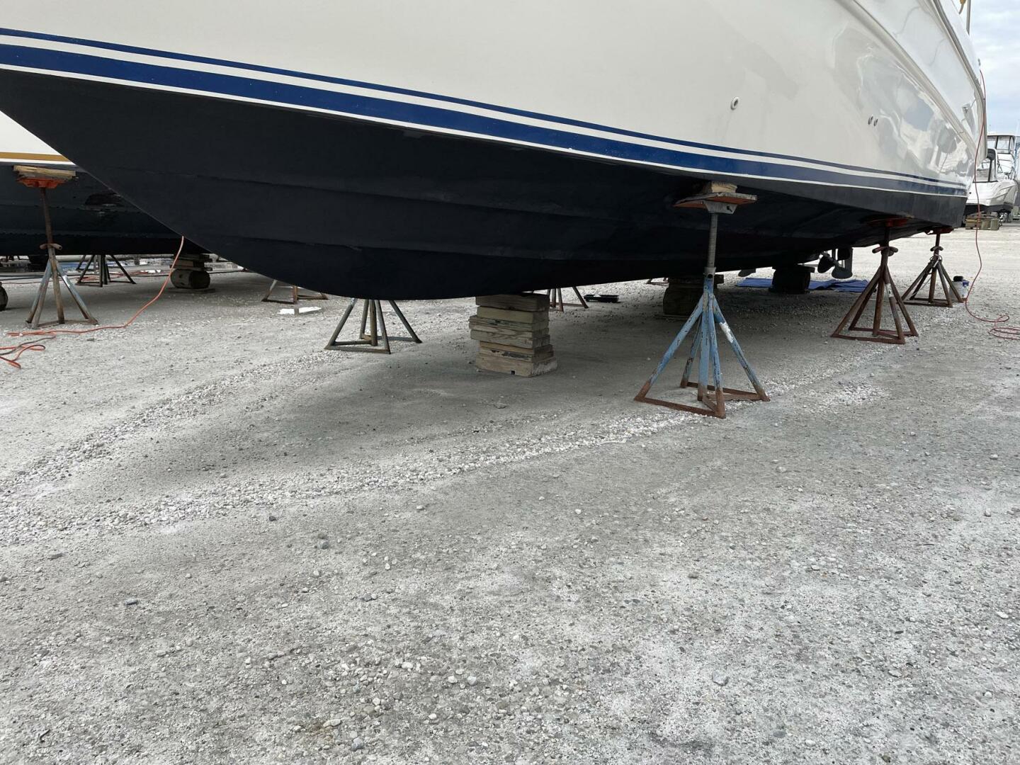 Slide: The Image of Sea Ray 330 Sundancer 1995 - 5333224