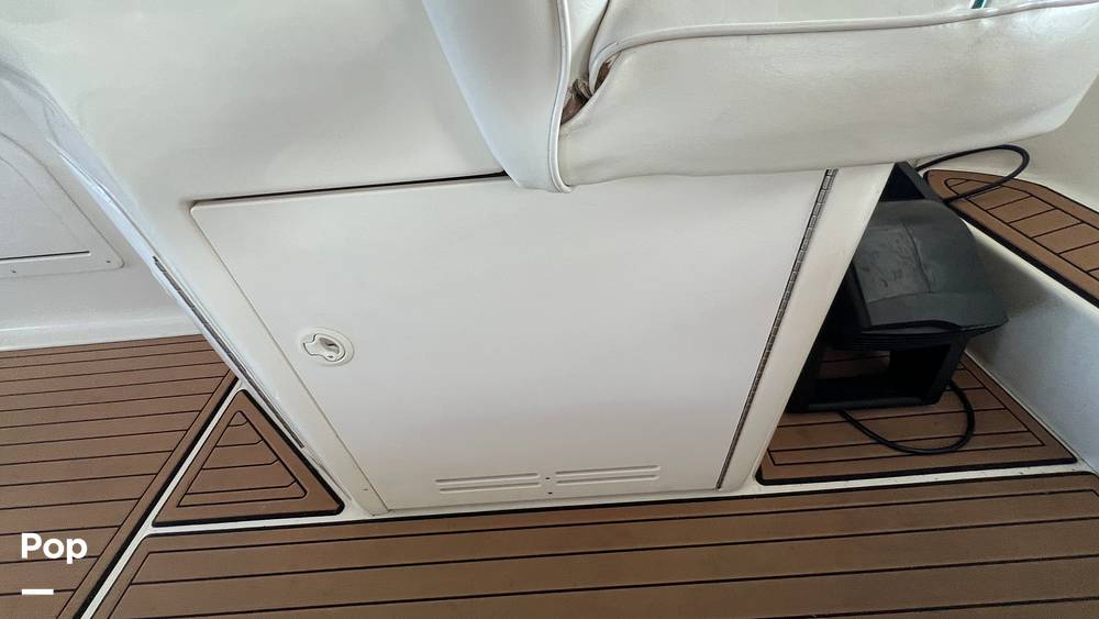 Slide: The Image of Sea Ray 330 Sundancer 1995 - 54