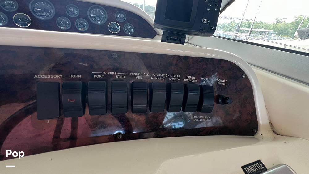 Slide: The Image of Sea Ray 330 Sundancer 1995 - 64