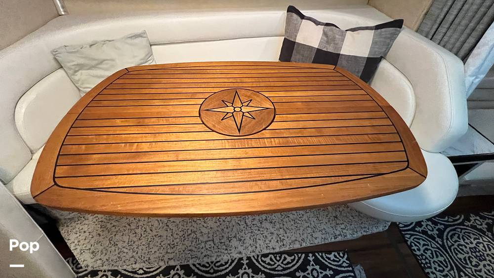 Slide: The Image of Sea Ray 330 Sundancer 1995 - 93