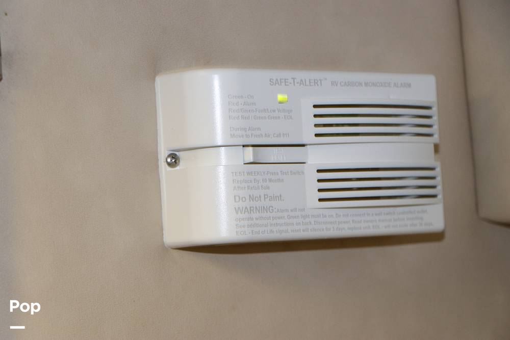 Slide: The Image of Sea Ray 330 Sundancer 1996 - 14837414