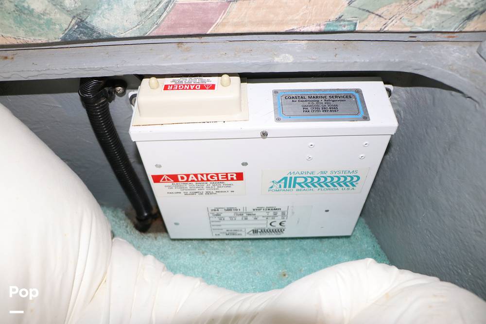 Slide: The Image of Sea Ray 330 Sundancer 1996 - 14837447
