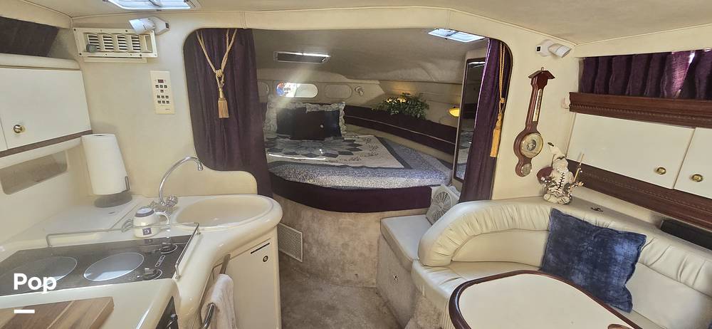 Slide: The Image of Sea Ray 330 Sundancer 1997 - 11