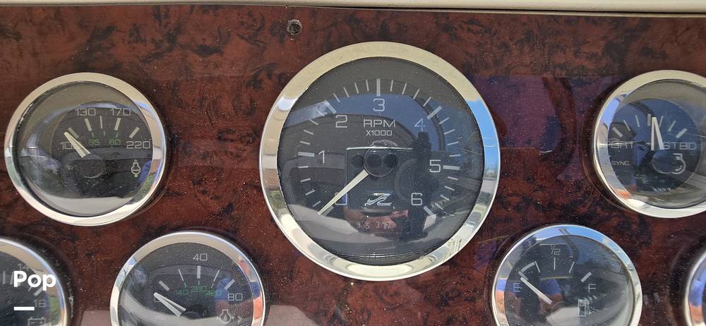 Slide: The Image of Sea Ray 330 Sundancer 1997 - 138