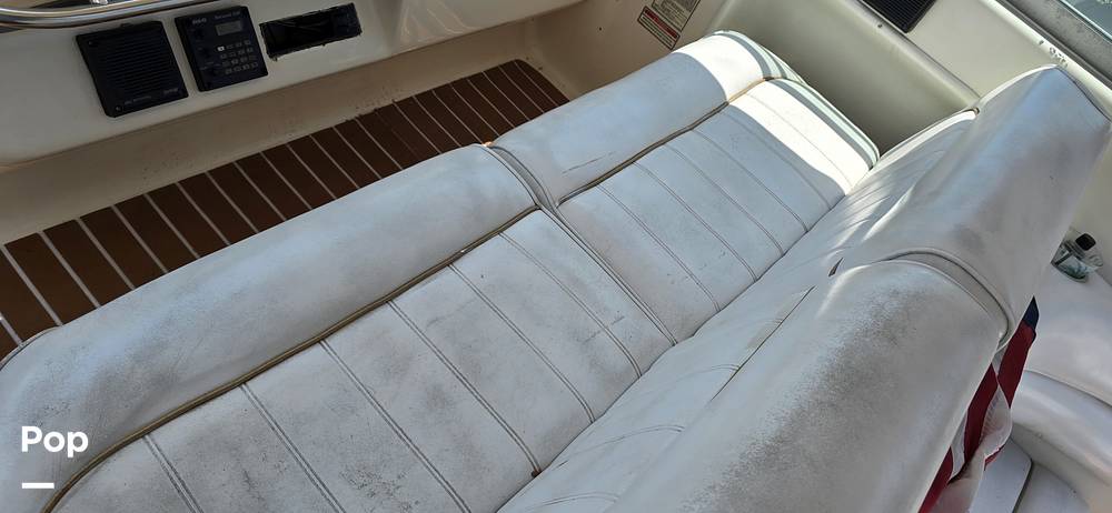 Slide: The Image of Sea Ray 330 Sundancer 1997 - 152