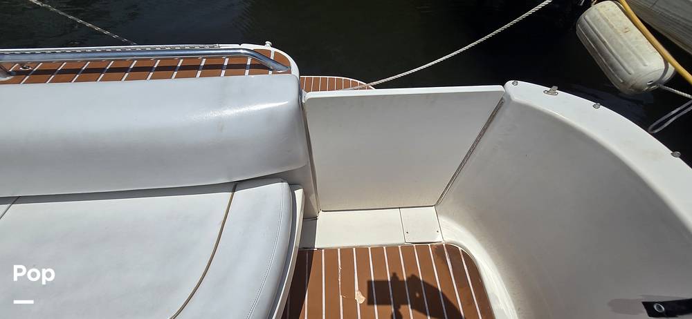 Slide: The Image of Sea Ray 330 Sundancer 1997 - 173
