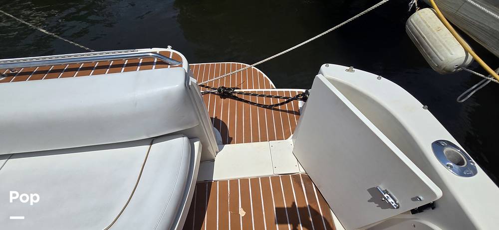 Slide: The Image of Sea Ray 330 Sundancer 1997 - 174