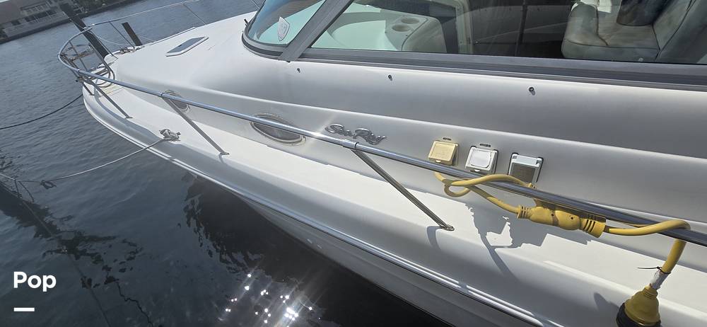 Slide: The Image of Sea Ray 330 Sundancer 1997 - 20