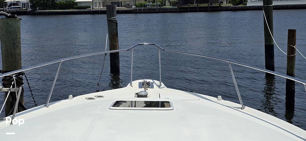 Slide: The Image of Sea Ray 330 Sundancer 1997 - 211