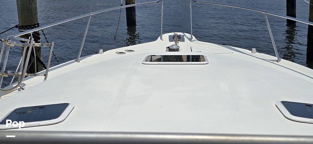 Slide: The Image of Sea Ray 330 Sundancer 1997 - 212