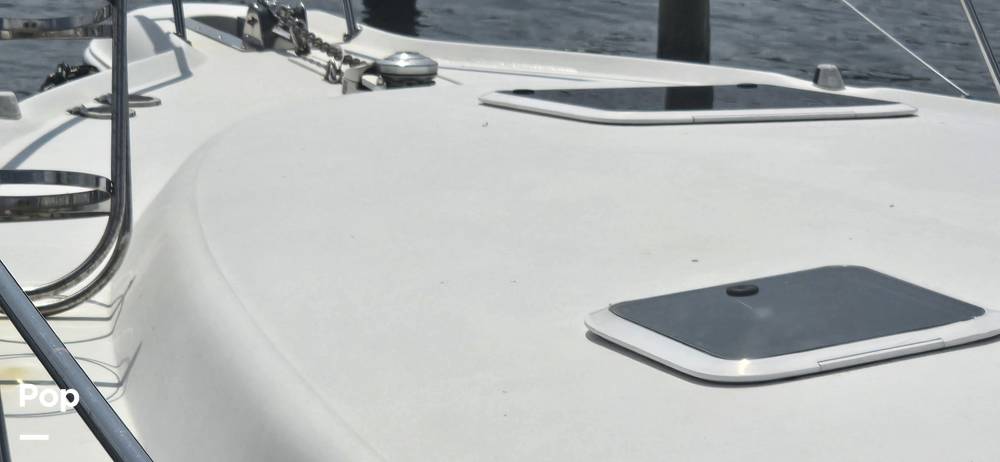 Slide: The Image of Sea Ray 330 Sundancer 1997 - 28
