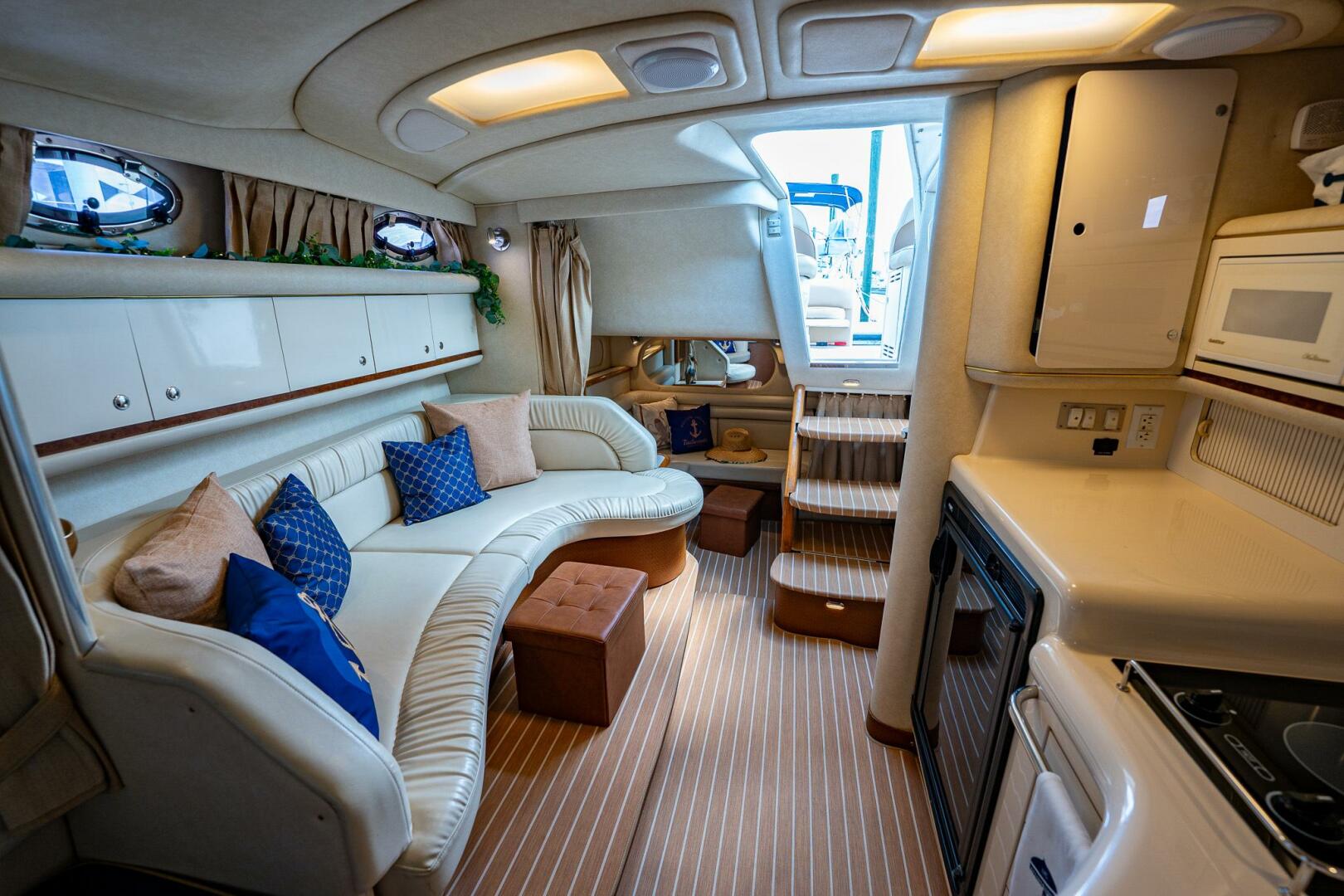 Slide: The Image of Sea Ray 330 Sundancer 1997 - 5301352