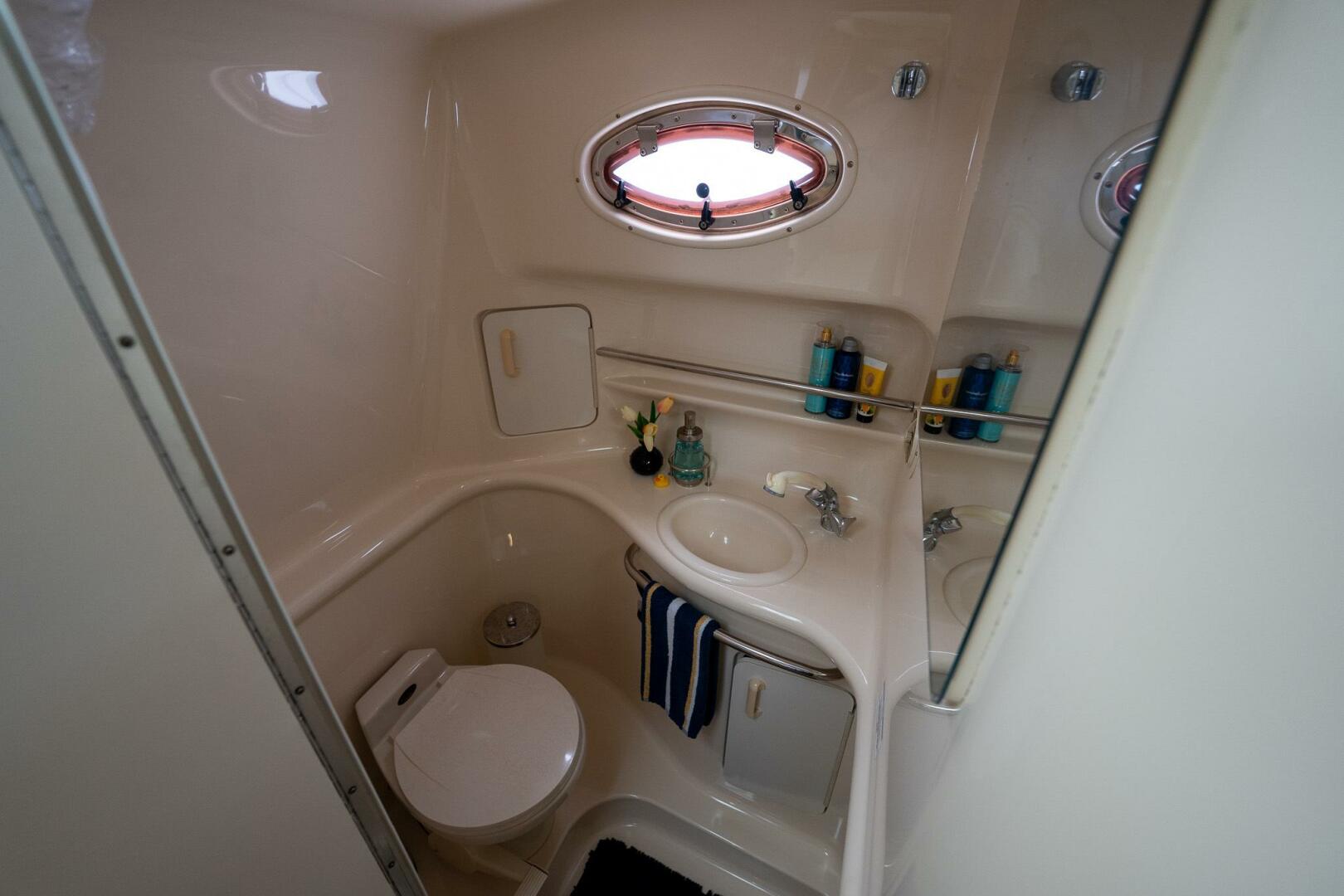 Slide: The Image of Sea Ray 330 Sundancer 1997 - 5301361
