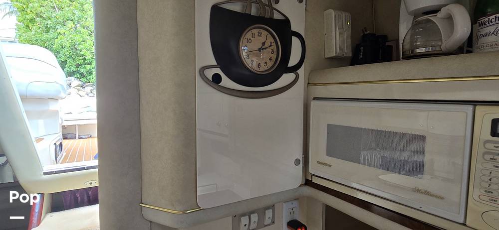 Slide: The Image of Sea Ray 330 Sundancer 1997 - 45