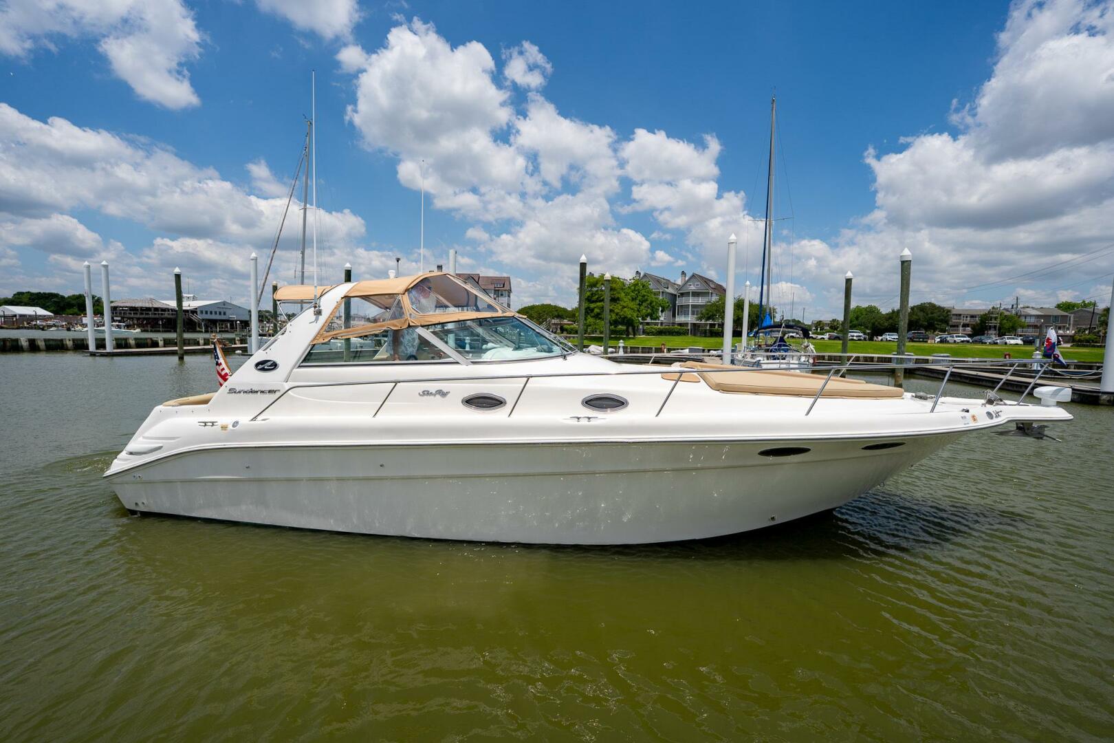 Slide: The Image of Sea Ray 330 Sundancer 1997 - 5301325