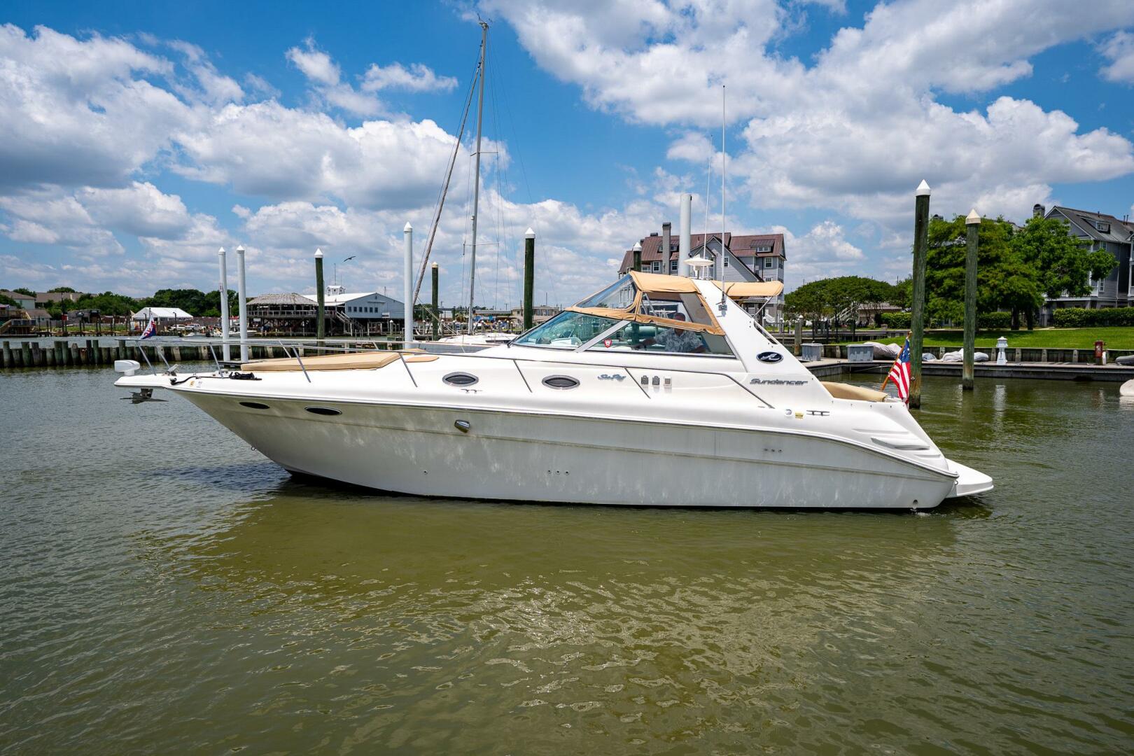 Slide: The Image of Sea Ray 330 Sundancer 1997 - 5301329