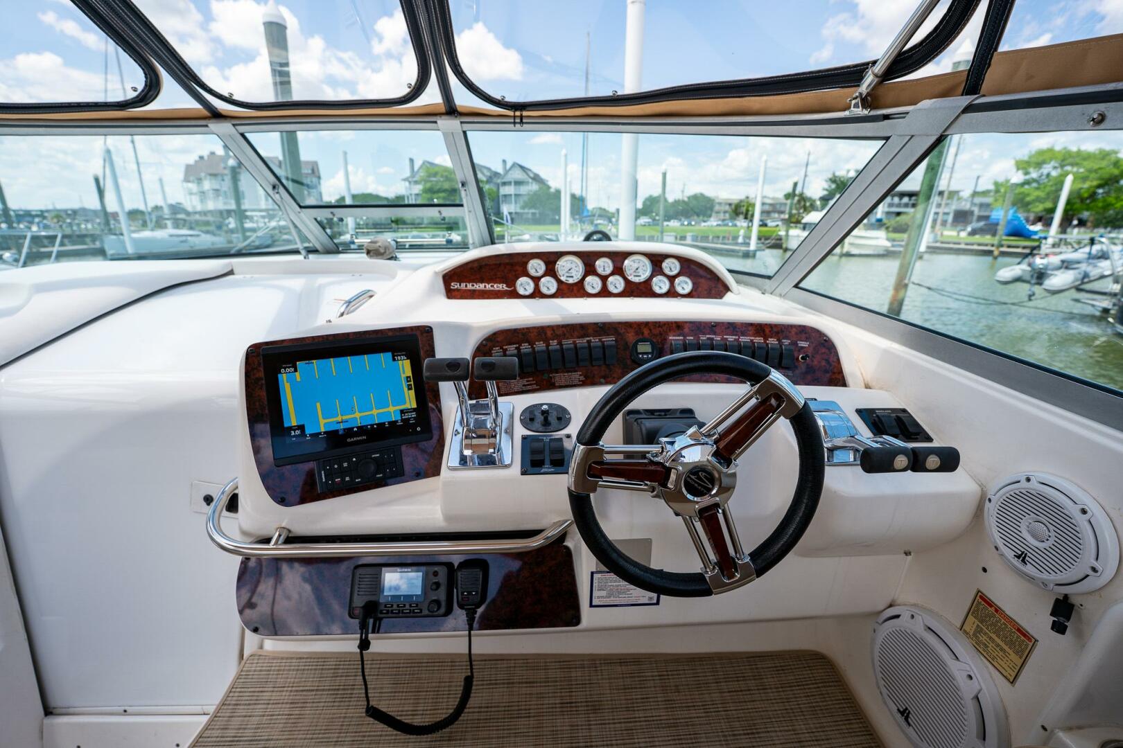 Slide: The Image of Sea Ray 330 Sundancer 1997 - 5301342