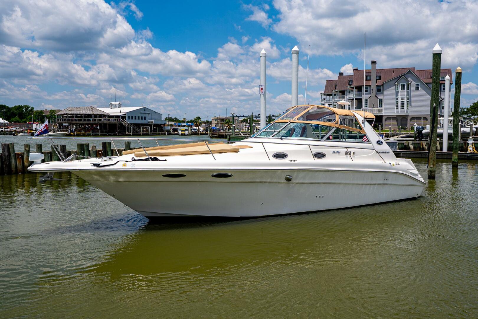 Slide: The Image of Sea Ray 330 Sundancer 1997 - 5301331