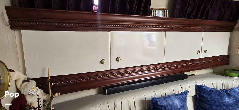 Slide: The Image of Sea Ray 330 Sundancer 1997 - 89