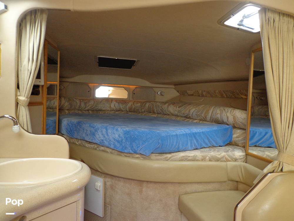 Slide: The Image of Sea Ray 330 Sundancer 1998 - 17