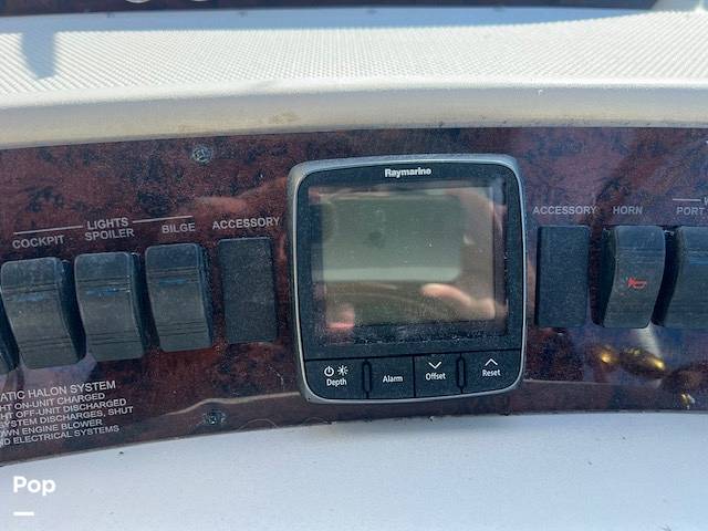 Slide: The Image of Sea Ray 330 Sundancer 1998 - 15127425