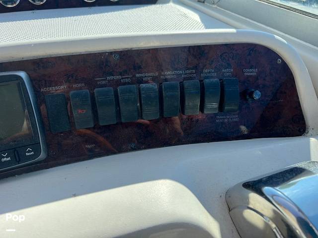 Slide: The Image of Sea Ray 330 Sundancer 1998 - 15127427